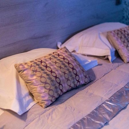 Le Val Des Sens Hotell Chatte Eksteriør bilde