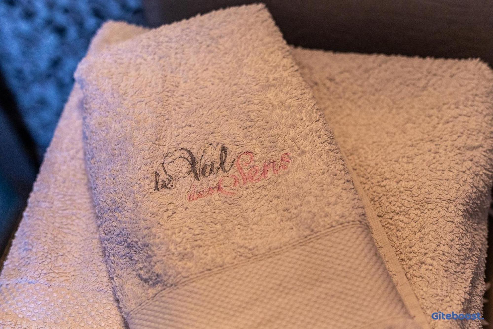 Le Val Des Sens Hotell Chatte Eksteriør bilde